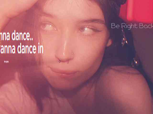 HorneyJozy webcam