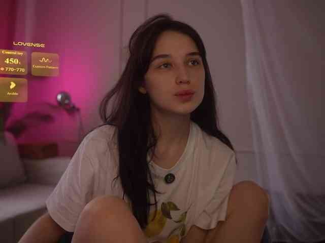 HorneyJozy webcam