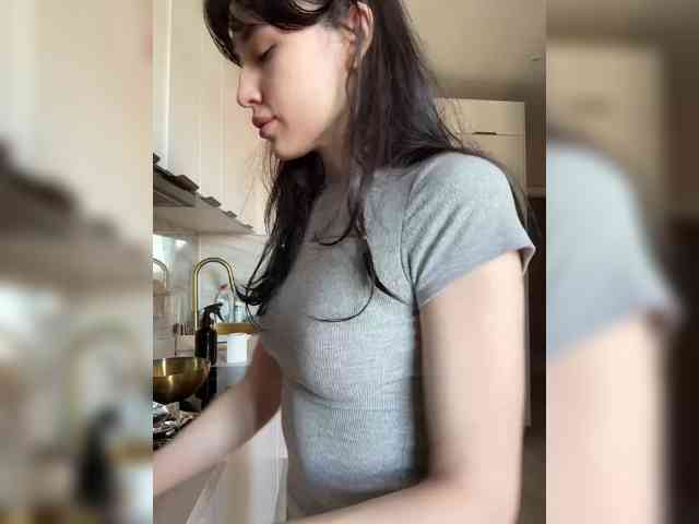 HorneyJozy webcam