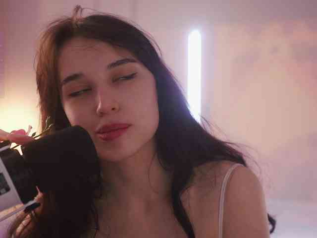 HorneyJozy webcam