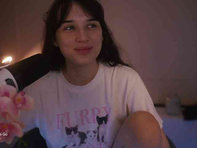 HorneyJozy webcam