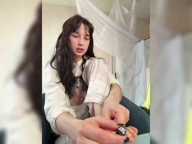 HorneyJozy webcam