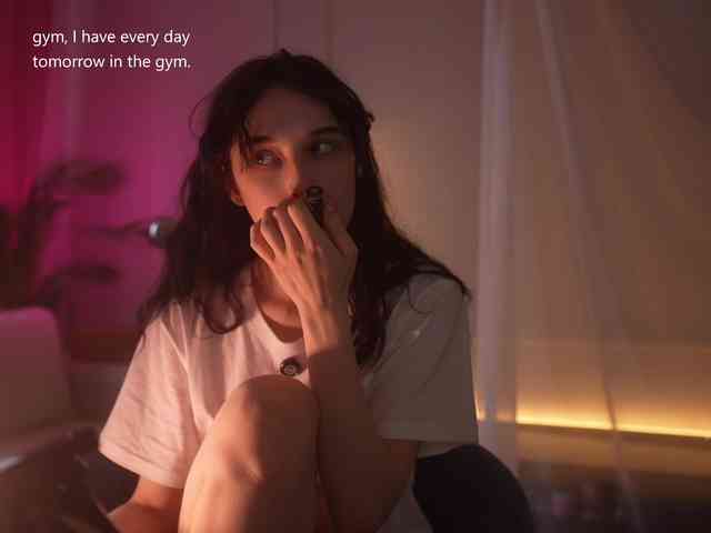 HorneyJozy webcam
