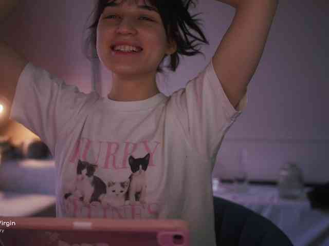 HorneyJozy webcam