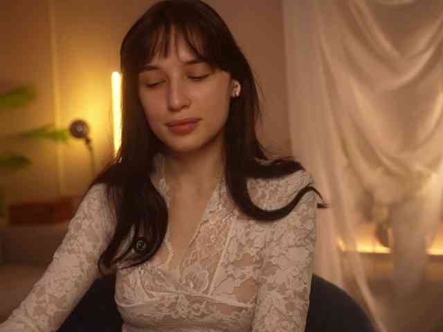 HorneyJozy webcam