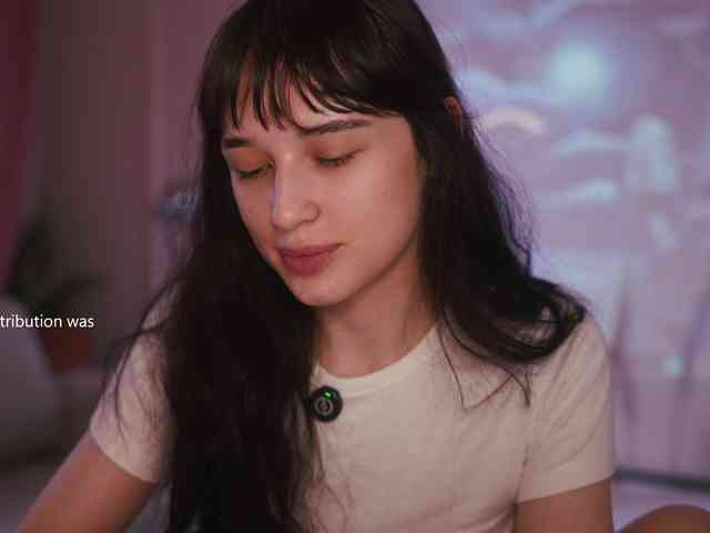 HorneyJozy webcam