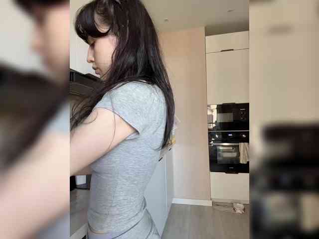 HorneyJozy webcam