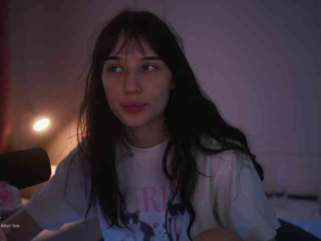 HorneyJozy webcam