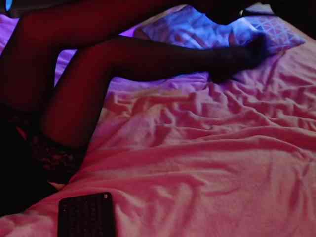 LollaSexDoc webcam