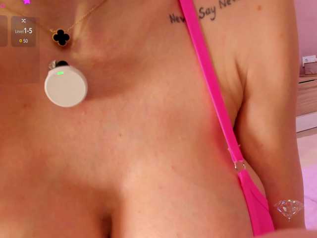 MiaTonyy's BongaCams profile