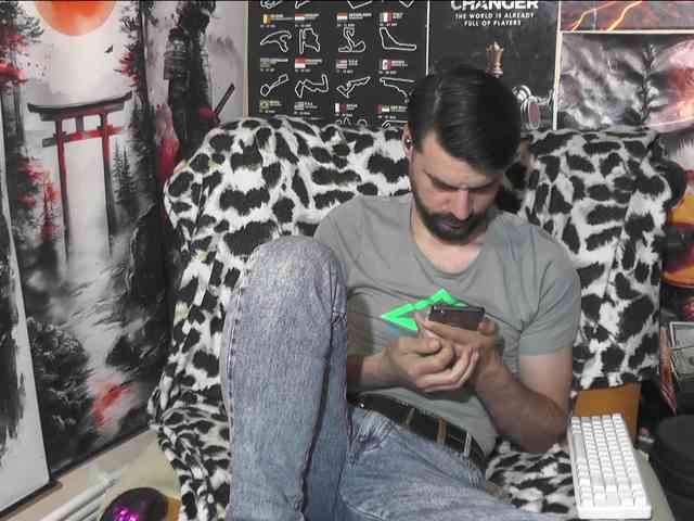 00george Live Webcam on BongaCams