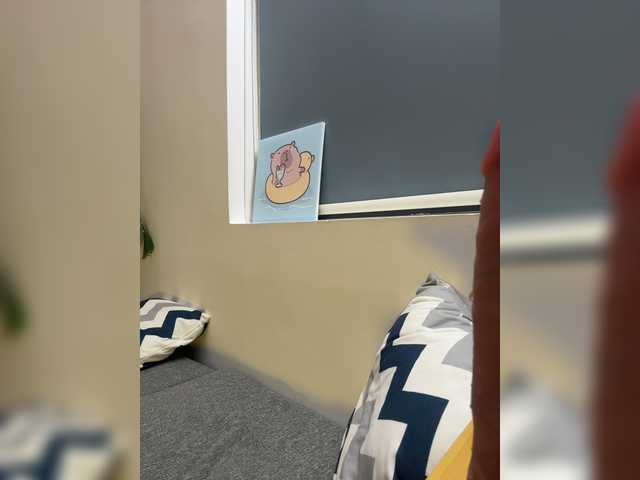 LittleDelora live cam on BongaCams