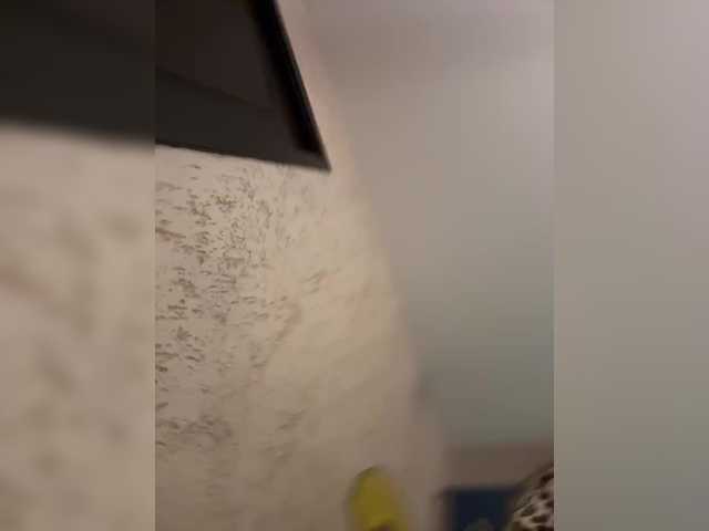  LittleDelora chat room