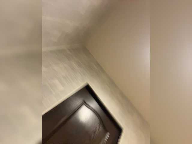  LittleDelora chat room