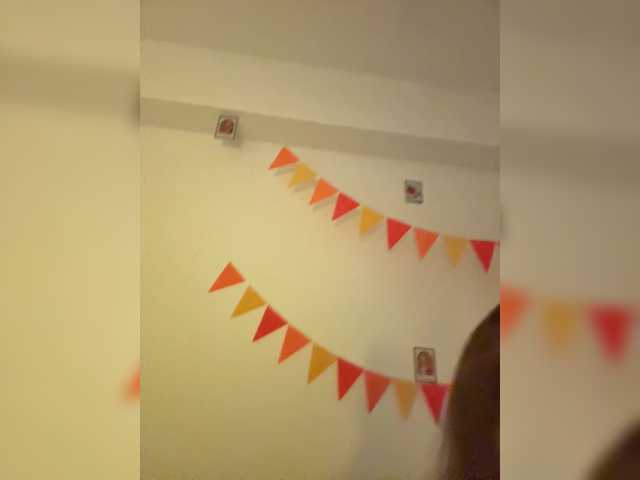LittleDelora live cam on BongaCams