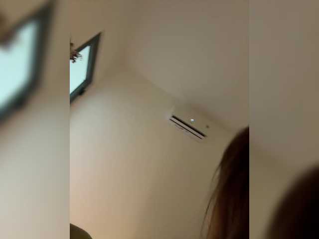 LittleDelora live cam on BongaCams
