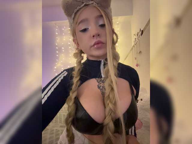 LittleDelora