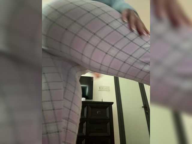 LittleDelora live cam