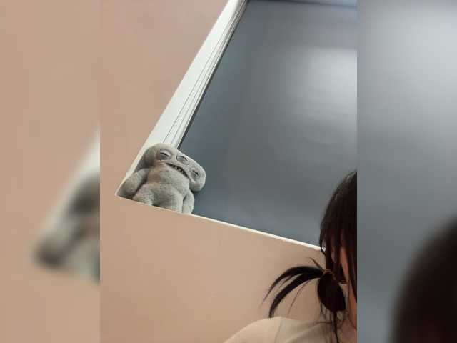 LittleDelora live cam on BongaCams