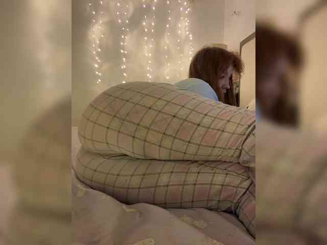 LittleDelora Sex Cam Show