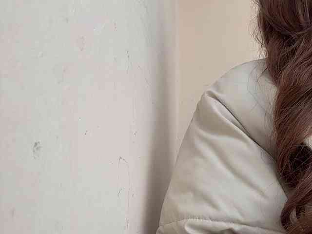 LittleDilara webcam