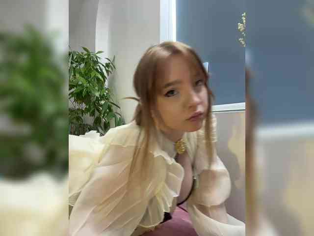 Модель: LittleDilara