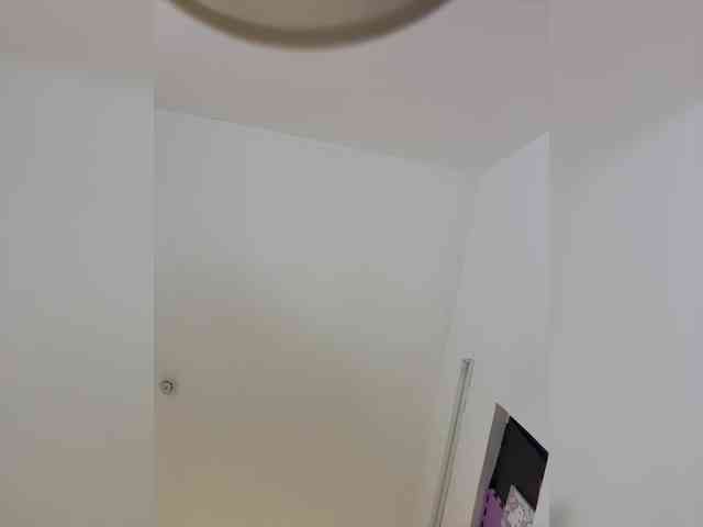 LittleDelora Sex Cam Show