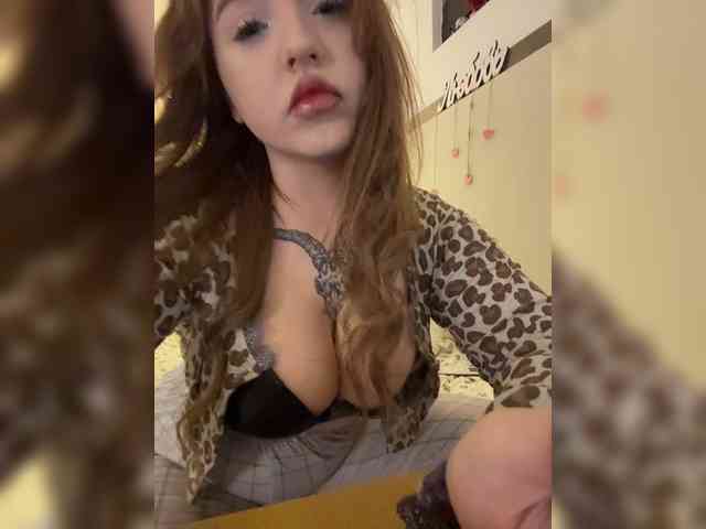 LittleDelora Sex Cam Show