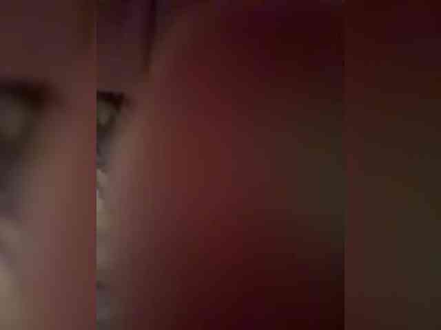 LittleDilara webcam