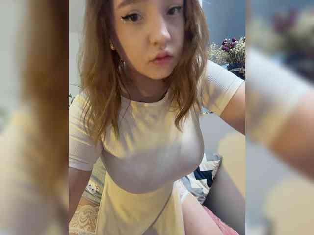 LittleDelora - Girl 