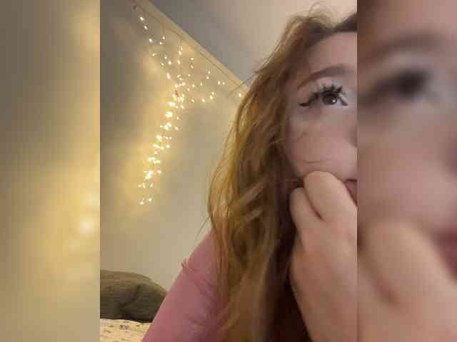 LittleDelora Sex Cam Show