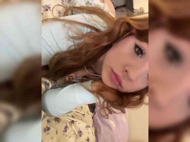 LittleDelora Sex Cam Show