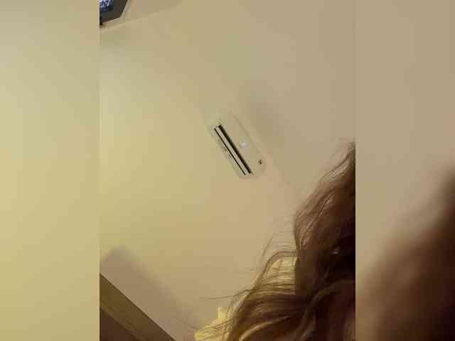 Model: LittleDilara
