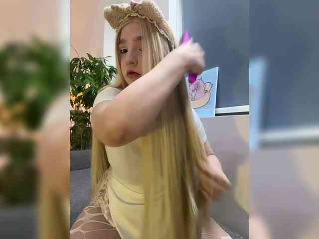 LittleDelora
