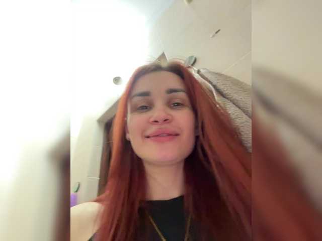 monmarter9339's BongaCams show and profile