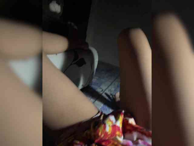 RoseBud29 Sex Cam Show