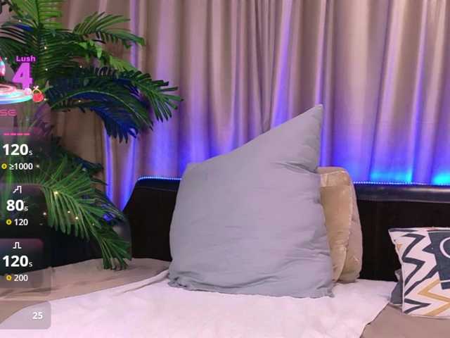 nickyowl live cam preview