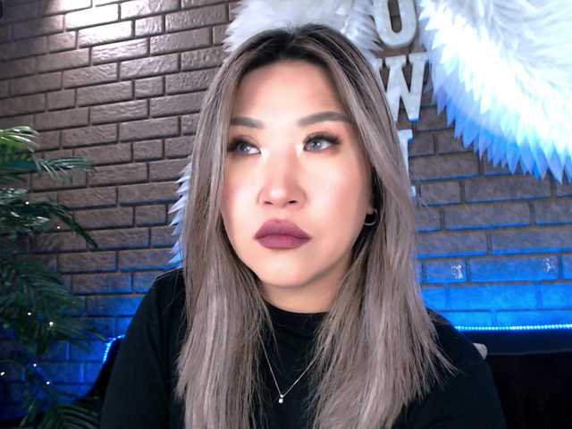 nickyowl's BongaCams show and profile