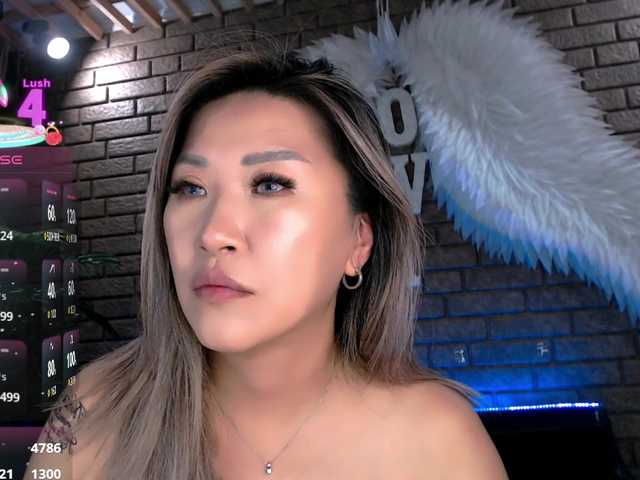 nickyowl's BongaCams show and profile