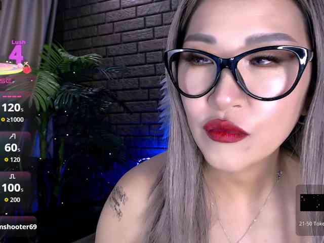 nickyowl webcam