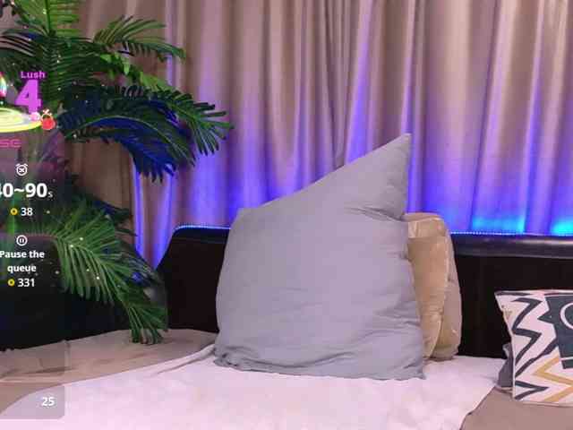 nickyowl webcam