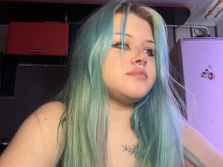 Miss_Nestle Porn Show