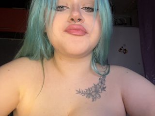 Miss_Nestle Porn Show