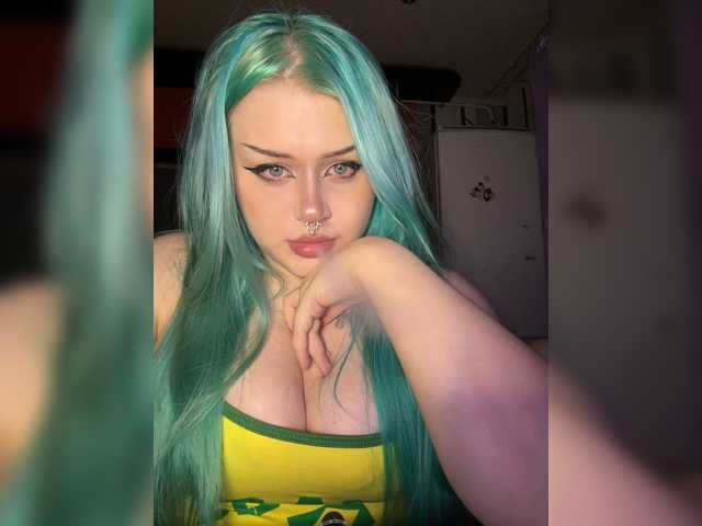 RinaPorchw live cam on BongaCams
