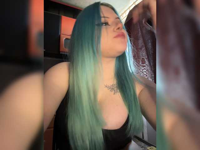Live трансляция Miss_Nestle - slutnetki.online