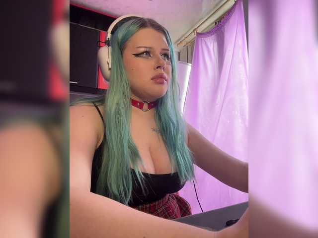 RinaPorchw live cam on BongaCams