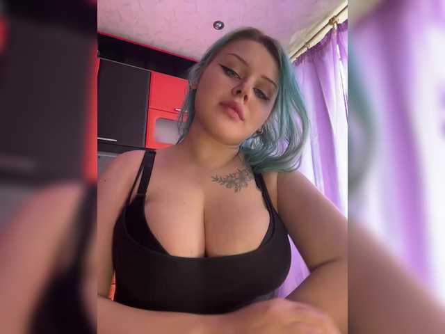 Live трансляция Miss_Nestle - slutnetki.online