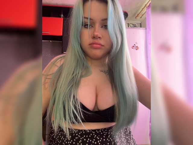 RinaPorchw live cam on BongaCams