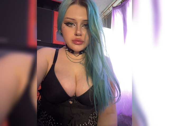RinaPorchw live cam on BongaCams