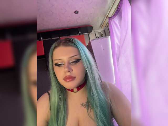 RinaPorchw live cam on BongaCams